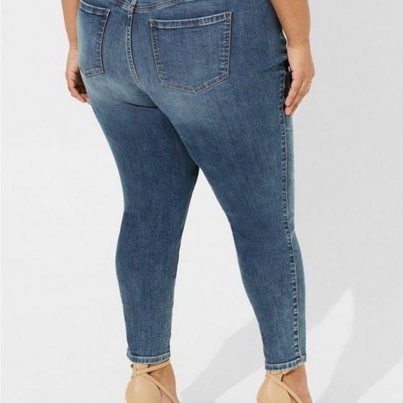 NWT Torrid super soft high waisted super skinny jegging. Size 16XS. - Picture 8 of 9